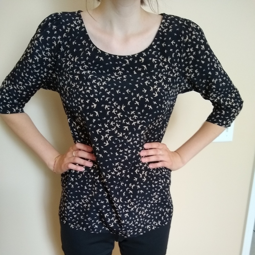 EVERLY from URBAN OUTFITTERS Navy Top with Tan Birds Size S